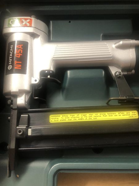 HITACHI NT 45A BRAD NAILER